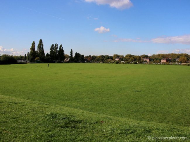 Dukes Meadows Park, Chiswick