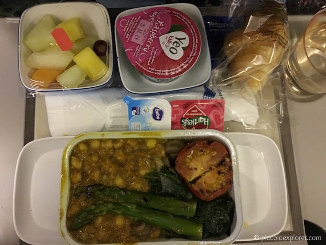 Vegetarian Breakfast Meal - Garuda Indonesia