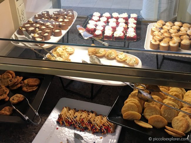 Desserts at the Crystal Palace, Magic Kingdom