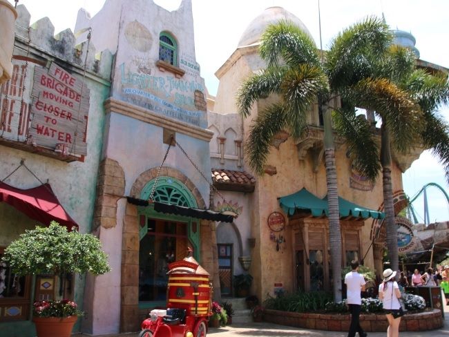 Universal's Islands of Adventure Viewpoint - Port of Entry (2015