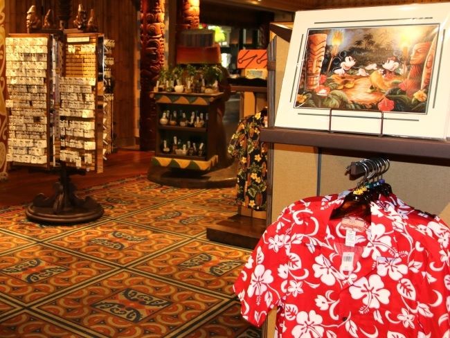 Disneys Polynesian Village Resort Souvenir Shop