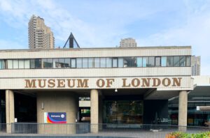 Visiting Museum of London with kids