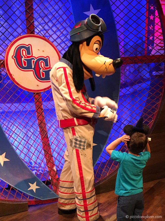 Goofy Meet & Greet at Pete’s Silly Sideshow