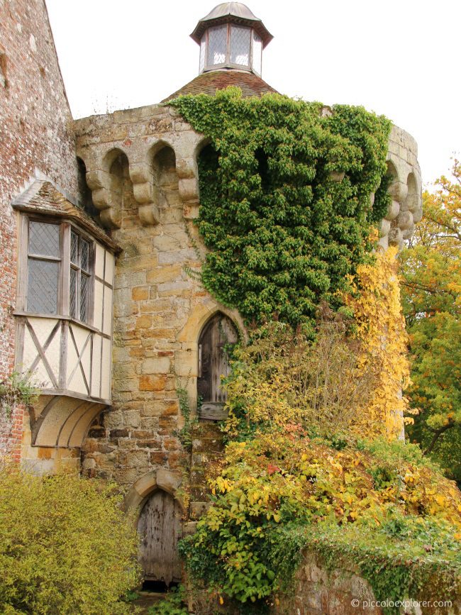 Autumn day trip Scotney Castle