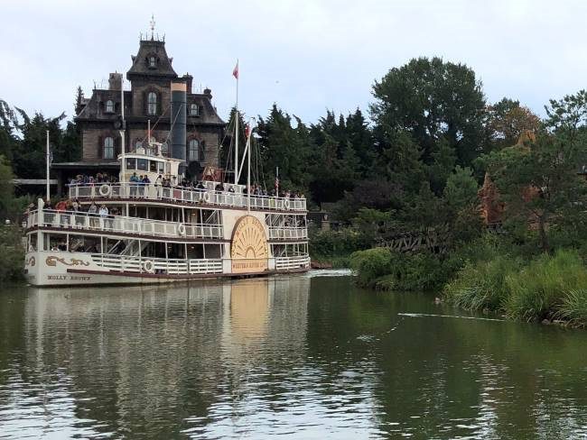 Disneyland Paris Frontierland Attractions