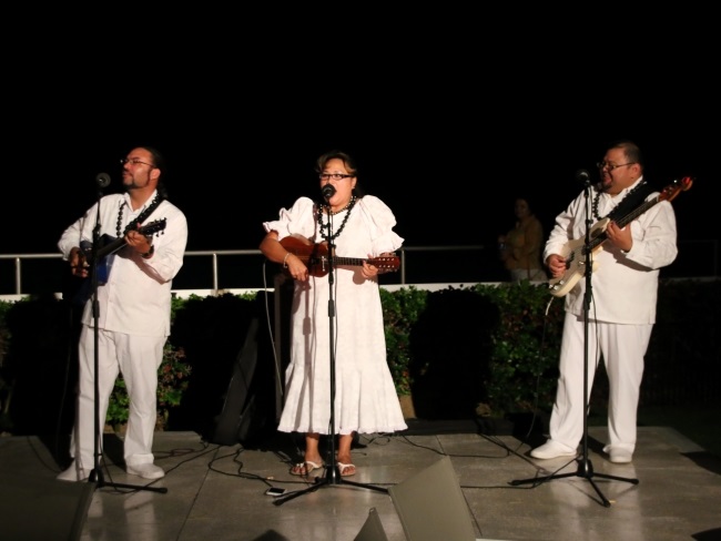 House without a Key Waikiki Live Entertainment