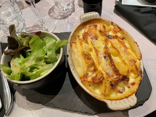 La Chaudanne Morzine Restaurant tartiflette