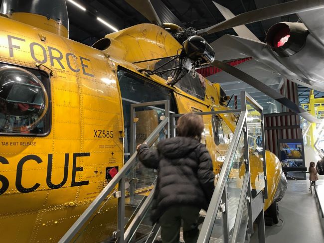 Look inside RAF rescue helicoptor