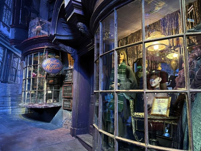 Diagon Alley WB Studio Tour London